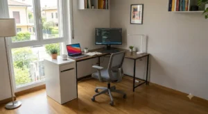 Scrivania angolare ad angolo salvaspazio perfetta per ottimizzare piccoli ambienti di lavoro.