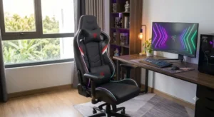 Sedia gaming in ecopelle dal design sportivo ispirato ai sedili delle auto da corsa